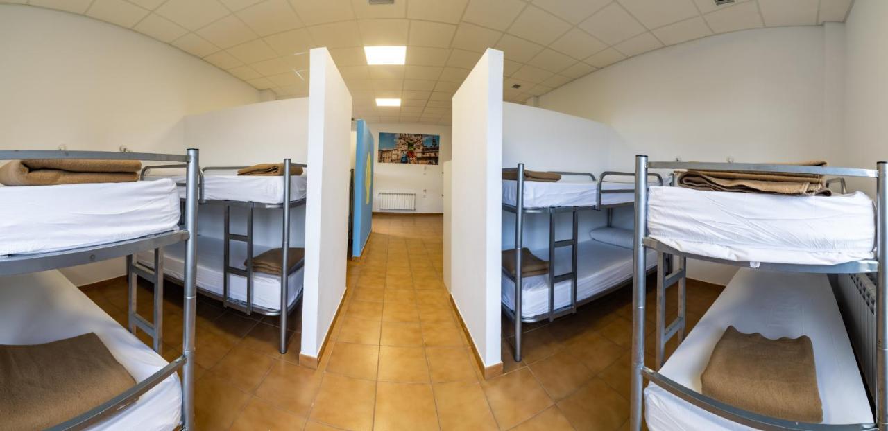 Albergue Espiritu Xacobeo O Pedrouzo Eksteriør billede